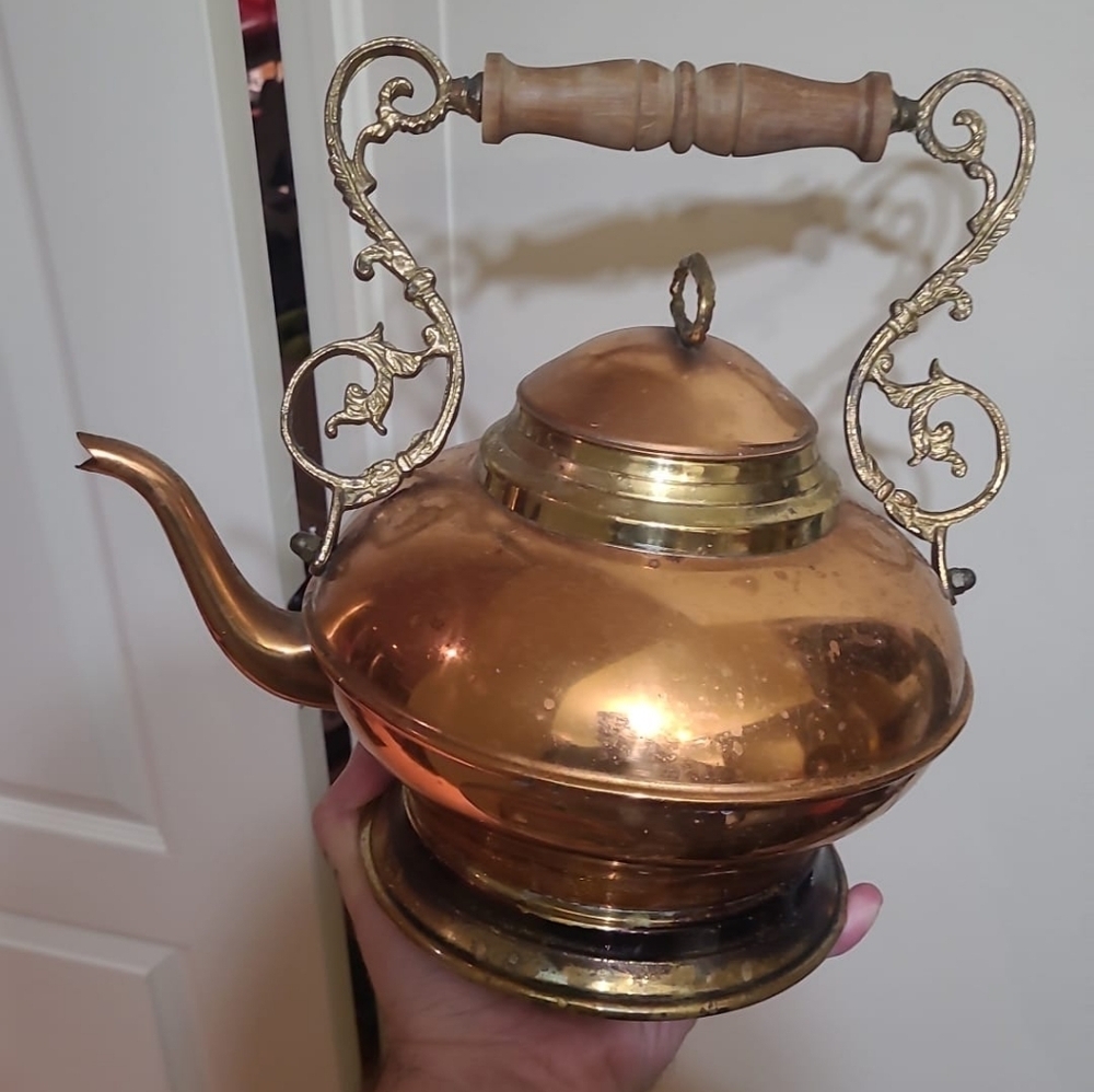 vintage large copper tea kettle - Picture 7 of 7